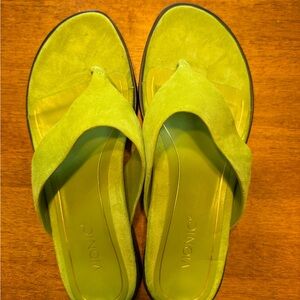 Vionic Green Sandals Casual Slip-On
